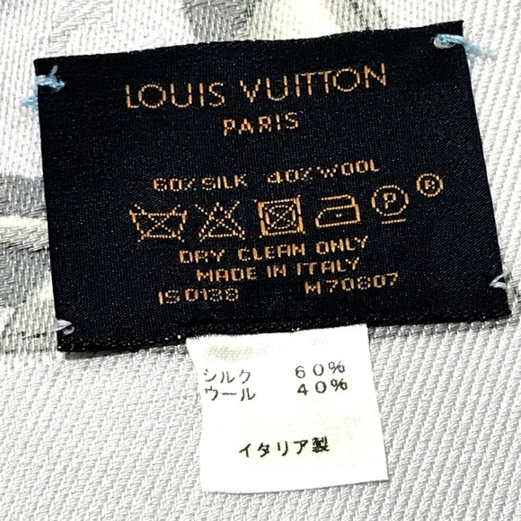 LOUIS VUITTON Blue Monogram Scarf - Picture 11 of 13